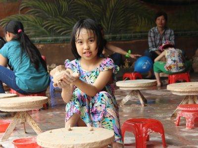 bat trang, child, ceramic clay