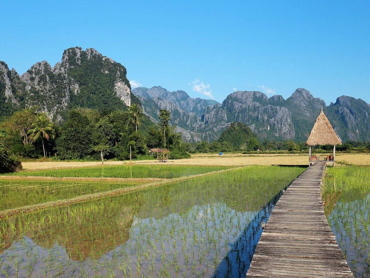 laos, vang vieng, popular hotels