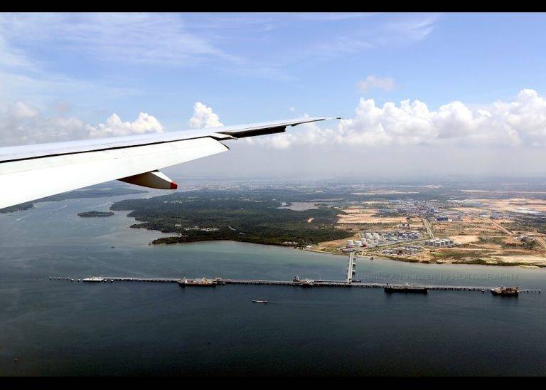 ER | Singapore Airlines | 9V-SQI | In-Flight | Malaysia